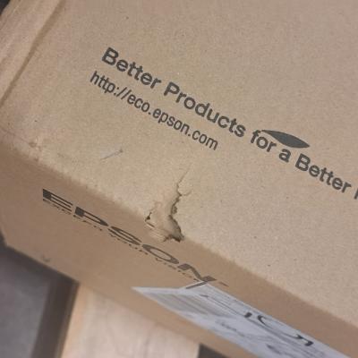 EB-770F Projector Clearance - Box Damage