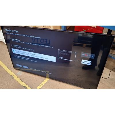 55" UM662H Commercial Display - Clearance