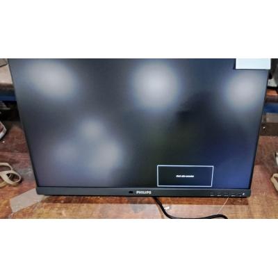 24" 24B2G5200/00 Monitor - Clearance Product