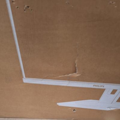 32" 32B1U3900/00 Monitor - Clearance