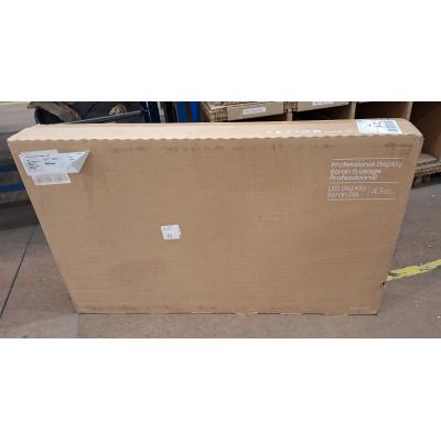 43" QB43C Commerial Display - Clearance