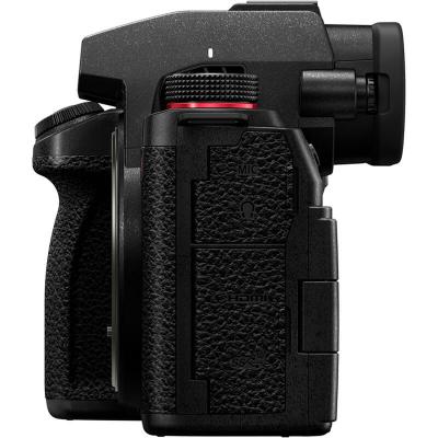 LUMIX DC-S5II